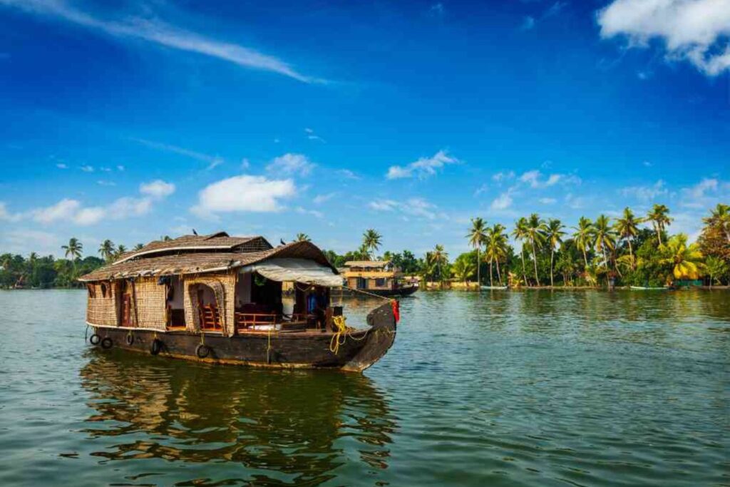 kerala backwater-Things to Do in Kerala in 2026