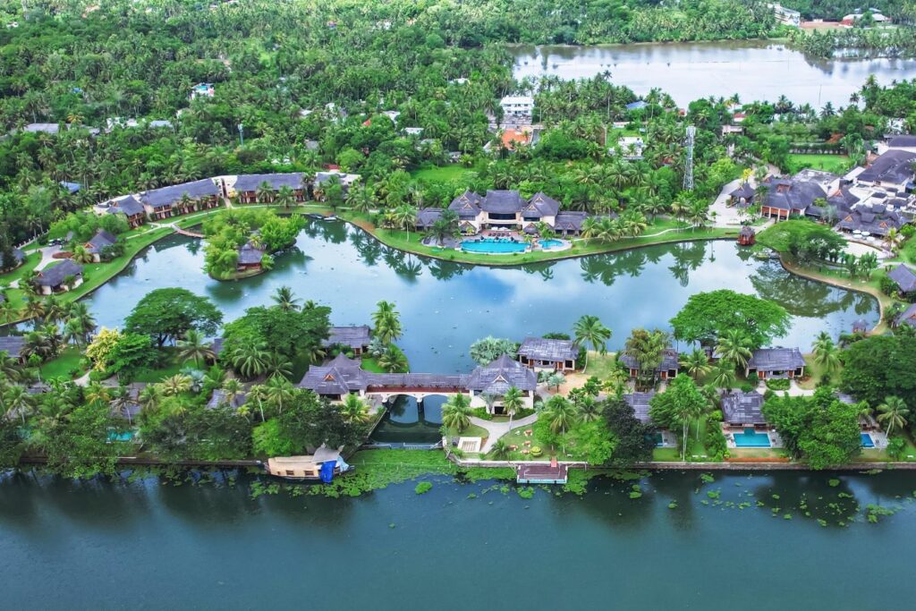 kumarakom backwaters